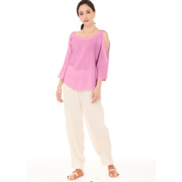 Oh My Gauze! Sporty Cotton Cold Shoulder Top Hot Pink Size Small - Picture 1 of 9